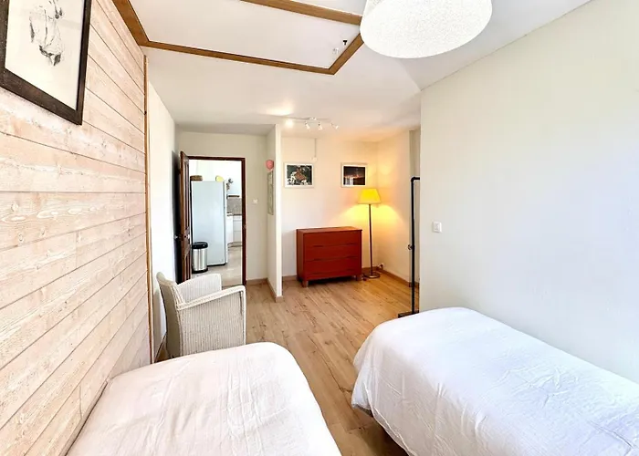 Guest house Mazet Suzie, 2 Chambres, Piscine & Parking