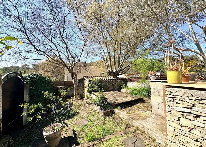 Guest house Mazet Suzie, 2 Chambres, Piscine & Parking